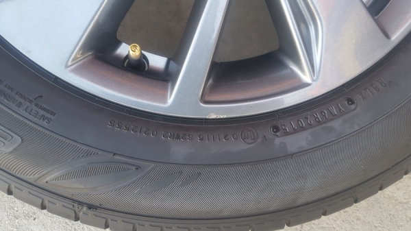 ขายล้อ Nissan Almera Sportech15 ยางปี15 4ล้อ