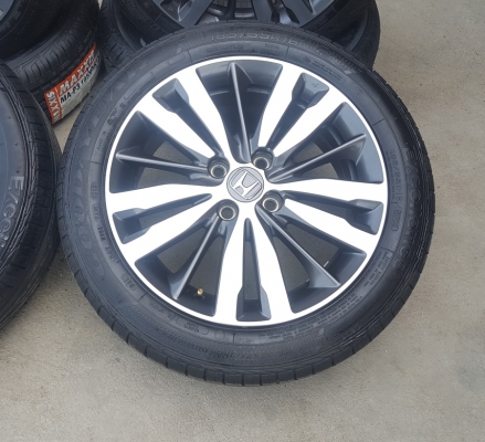 ขายล้อHONDA JAZZ GK16 ยางปี1316 4 ล้อ