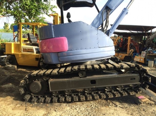 komatsu pc75uu-2 สภาพดี เก่าญี่ปุ่น komatsu pc75uu-2 สภาพดี เก่าญี่ปุ่น