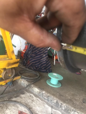 รอกสลิงไฟฟ้า mitsubishi 2.8 ตัน. ยกสูง 6 เมตร 1 สปีด.ไฟ 380 v 3 เฟส  เก่าญี่ปุ่นแท้มือสองบิ้วแล้วพร้อมใช้งานครับ. รับประกัน 1 ปี