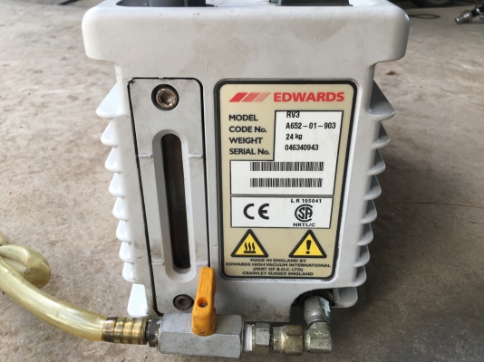 ขายปั้มแว็กกั้มสูญญากาศ EDWARDS ขนาด 1/3 HP. 220V ไฟบ้าน
