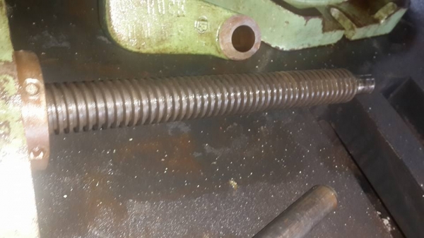 ายครับขายปากกาจับชิ้นงาน สภาพดี ปากกว้าง ประมาณ 8" จับงานได้ยาวสุด ประมาณ 12.5" มีฐานหมุนองศา สภาพดี สภาพนี้ ราคา 12000 บาท 0814583376 เอก ปทุม  &middot;