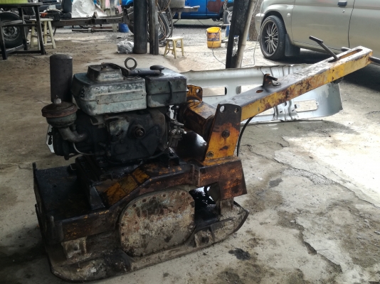 รถเครื่องตีดินพร้อมใช้งาน รถเครื่องตีดินพร้อมใช้งาน