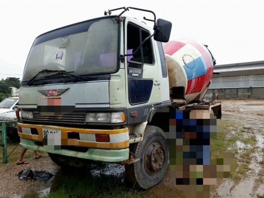 ขายด่วน 10ล้อ HINO FM2K เครื่องK13D รถโม่ปูน ขายตามสภาพ เครื่องเกียร์ดี คัชชีสวย ยางพอใช้งาน เอกสารเ