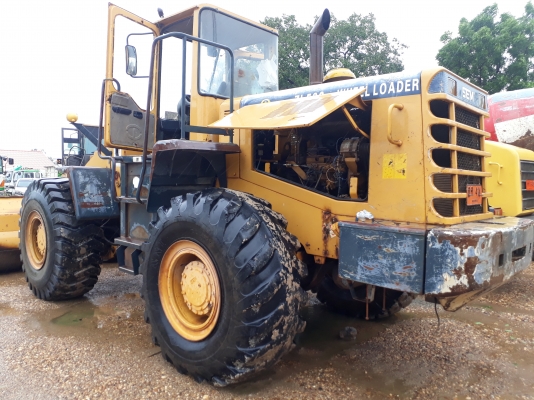 ขายด่วนรถตัก SEM ZL50G  สภาพสวยพร้อมใช้งาน เครื่องเกียร์ดี ระบบแน่นพร้อมลุยงาน เอกสารเล่มทะเบียน สนใจสอบถาม 093-0764943  088-3223272 k ตั้ม