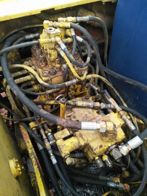 ขาย120มาร์ค///รถพร้อมทำงานแอร์เย็นเอวดีเครื่องดี ช่วงล่างเต็ม