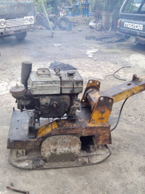 รถตีดินพร้อมใช้งาน