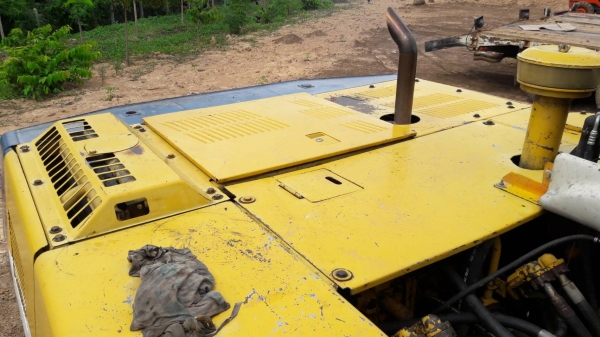 ขายด่วน เครื่องจักรกลหนัก