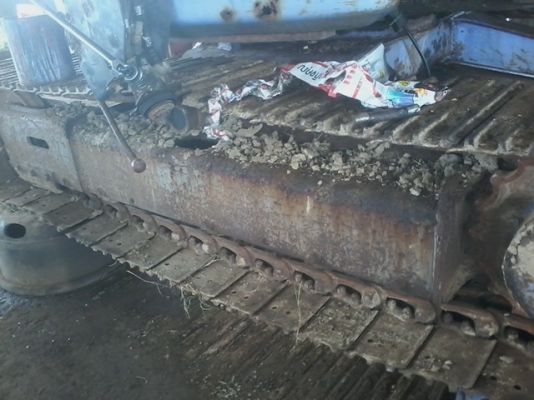 ขายโซ่เหล็ก เก่าของนอก ของรถขุด 40-50 มี38 ใบ ข้อแคบ ใส่รถขุดได้หลายรุ่น คู่ล่ะ 50,000 บาท ขายโซ่เหล็ก เก่าของนอก ของรถขุด 40-50 มี38 ใบ ข้อแคบ ใส่รถขุดได้หลายรุ่น คู่ล่ะ 50,000 บาท