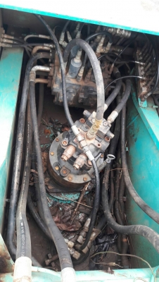 ขายKobelco sk200m8yn12สภาพพร้อมใช้ ติดต่อคุณอ๊อฟพิจิตร086-737-9991