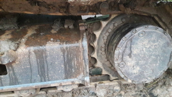 ขายKobelco sk200m8yn12สภาพพร้อมใช้ ติดต่อคุณอ๊อฟพิจิตร086-737-9991