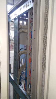 ขายตู้เซฟเวอร์จำนวน 6 ตู้ 60,000 บาท