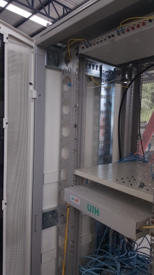 ขายตู้เซฟเวอร์จำนวน 6 ตู้ 60,000 บาท