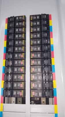 ขายตู้โหลดเซ็นเตอร์จำนวน 6 ใบๆละ5,000 บาท ขายตู้โหลดเซ็นเตอร์จำนวน 6 ใบๆละ5,000 บาท