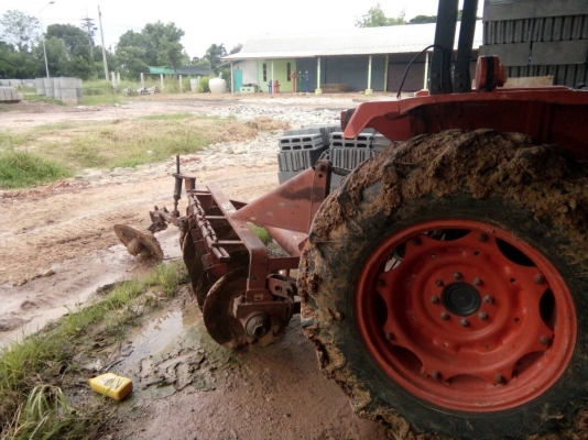 รถไถนานั่ขับKUBOTA..M5000.พร้อมใบดันและผานหลัง.เล่มทะเบียน