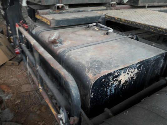 10 ล้อหัวลากพร้อมหางพื้นเรียบ รุ่น UD TRACTOR เครื่อง 6 สูบเทอร์โบ 250 แรง รุ่น PD6