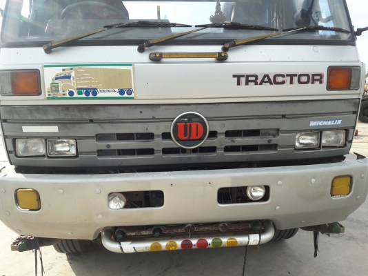 10 ล้อหัวลากพร้อมหางพื้นเรียบ รุ่น UD TRACTOR เครื่อง 6 สูบเทอร์โบ 250 แรง รุ่น PD6