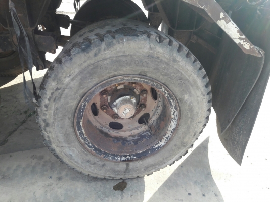 10 ล้อหัวลากพร้อมหางพื้นเรียบ รุ่น UD TRACTOR เครื่อง 6 สูบเทอร์โบ 250 แรง รุ่น PD6