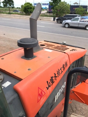 ขายรถตักล้อยาง HITACHI ZW220 (เทียบเท่า WA380-6) รถนอกนำเข้าจากญี่ปุ่น สภาพสวยพร้อมใช้ มีVDOการทำงานครับ ขายรถตักล้อยาง HITACHI ZW220 (เทียบเท่า WA380-6) รถนอกนำเข้าจากญี่ปุ่น สภาพสวยพร้อมใช้ มีVDOการทำงานครับ