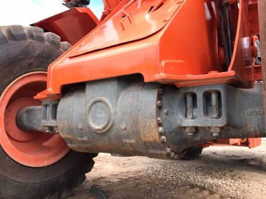 ขายรถตักล้อยาง HITACHI ZW220 (เทียบเท่า WA380-6) รถนอกนำเข้าจากญี่ปุ่น สภาพสวยพร้อมใช้ มีVDOการทำงานครับ ขายรถตักล้อยาง HITACHI ZW220 (เทียบเท่า WA380-6) รถนอกนำเข้าจากญี่ปุ่น สภาพสวยพร้อมใช้ มีVDOการทำงานครับ