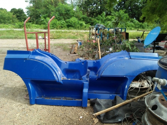 บังโกรนฮีโน่ซี่รี่ 700 ขาย10000  สนใจโทร 086-0748399