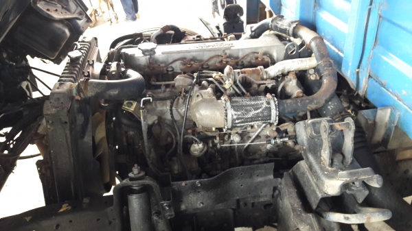 ISUZU Npr71LY52Y เครื่อง 4HG1-130Turbo กระบะสแตนเลส ยางเรเดียล เต็ม ทะเบียนเต็ม