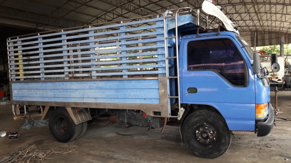 ISUZU Npr71LY52Y เครื่อง 4HG1-130Turbo กระบะสแตนเลส ยางเรเดียล เต็ม ทะเบียนเต็ม ISUZU Npr71LY52Y เครื่อง 4HG1-130Turbo กระบะสแตนเลส ยางเรเดียล เต็ม ทะเบียนเต็ม