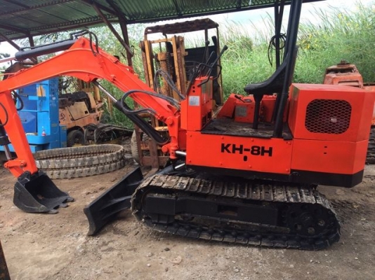 kubota kh8 สภาพดีพร้อมใช้เก่าญี่ปุ่นมีใบอินวอย