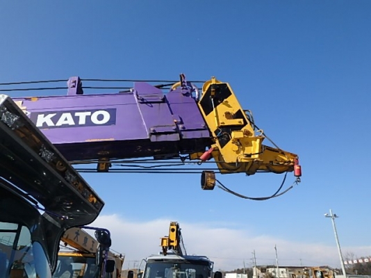 NK70- NISSAN/FE6  จดทะเบียนให้