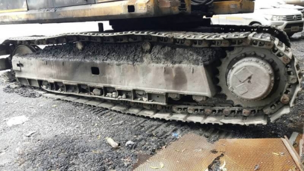 ขาย 695,000 บาท CATTERPILAR E300B เครื่องดี ปั้มแรง โช่หนา เอวแน่น. เอกสารชื้อขาย รถอยู่ จ.สระบุรี โทร&ไอดีไลน์ 0610710295 ขาย 695,000 บาท CATTERPILAR E300B เครื่องดี ปั้มแรง โช่หนา เอวแน่น. เอกสารชื้อขาย รถอยู่ จ.สระบุรี โทร&ไอดีไลน์ 0610710295