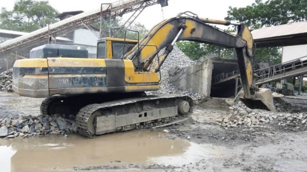 ขาย 795,000 บาท CATTERPILAR 330V1 เครื่องดี ปั้มแรง โช่หนา เอวแน่น. เอกสารชื้อขาย รถอยู่ จ.สระบุรี โทร&ไอดีไลน์ 0610710295 ขาย 795,000 บาท CATTERPILAR 330V1 เครื่องดี ปั้มแรง โช่หนา เอวแน่น. เอกสารชื้อขาย รถอยู่ จ.สระบุรี โทร&ไอดีไลน์ 0610710295