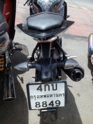 ขาย Yamaha R15 ปี 58 ปลายปี สภาพเครื่องเดีเดิมๆ ภายนอกมีรอยล้มนิดหน่อยด้านซ้ายและขวาตามรูปแปะเบาๆ ไม่ได้ล้มยาว ปีประกันชั้น 1 หมดปีหน้า ยางนอกหน้าและหลังดอกเต็ม ของเดิม รถวิ่งไปสองหมื่นกว่าๆ เล่มพร้อมชุดโอน ขาย Yamaha R15 ปี 58 ปลายปี สภาพเครื่องเดีเดิมๆ ภายนอกมีรอยล้มนิดหน่อยด้านซ้ายและขวาตามรูปแปะเบาๆ ไม่ได้ล้มยาว ปีประกันชั้น 1 หมดปีหน้า ยางนอกหน้าและหลังดอกเต็ม ของเดิม รถวิ่งไปสองหมื่นกว่าๆ เล่มพร้อมชุดโอน