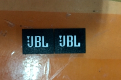 ขายโลโก้ JBL รุ่น TM Series สีทองของแท้บริษัทมหาจักรเลย ขายโลโก้ JBL รุ่น TM Series สีทองของแท้บริษัทมหาจักรเลย