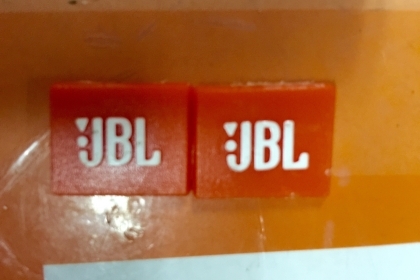 ขายโลโก้ JBL รุ่น TM Series สีทองของแท้บริษัทมหาจักรเลย ขายโลโก้ JBL รุ่น TM Series สีทองของแท้บริษัทมหาจักรเลย