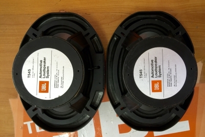 ขายโลโก้ JBL รุ่น TM Series สีทองของแท้บริษัทมหาจักรเลย ขายโลโก้ JBL รุ่น TM Series สีทองของแท้บริษัทมหาจักรเลย