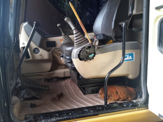 ขาย cat 311 b อามพิเศษ ช่วงล่างพิเศษ ราคาต่อลองได้