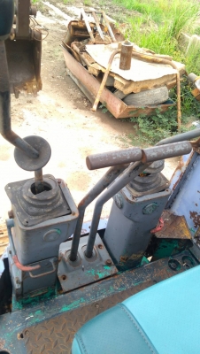 รถแบคโฮ KOMATSU PC50UU เครื่องดี โซ่หนา เอวแน่น พร้อมใช้งาน