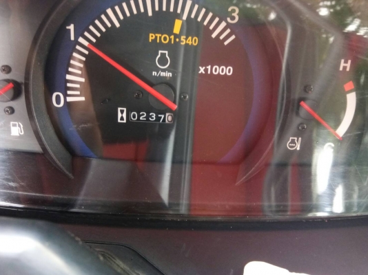 รถไถคูโบต้าL3608SP รถเกรดเอ สวยมากๆ #เหมือนได้รถใหม่  ((เพลาพีทีโอไม่เคยใช้งาน)) #ใช้งานน้อยมากเพียง237 ชม. #มาพร้อมอุปกรณ์ครบมือ