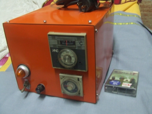 ขายกล่องคอนโทรน เซนเซอร์ความร้อน ใช้ในเร้าไก่ ๆลๆ ขายกล่องคอนโทรน เซนเซอร์ความร้อน ใช้ในเร้าไก่ ๆลๆ