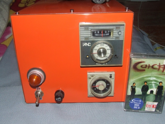 ขายกล่องคอนโทรน เซนเซอร์ความร้อน ใช้ในเร้าไก่ ๆลๆ ขายกล่องคอนโทรน เซนเซอร์ความร้อน ใช้ในเร้าไก่ ๆลๆ