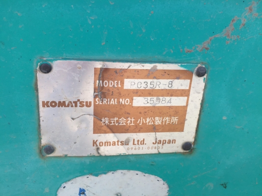 ขายรถแมคโค KOMATSU PC30-8 พร้อมลายหัวเจาะ