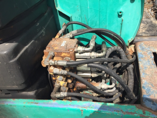 ขายรถแมคโค KOMATSU PC30-8 พร้อมลายหัวเจาะ