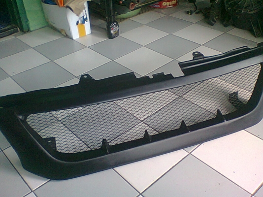 กระจังแต่ง STRADA