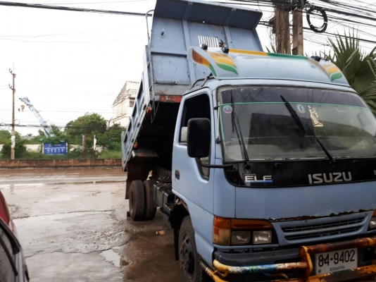 ขายด่วน ISUZU NQR 66LX เครื่อง4HF1 120 แรง สภาพสวยเครื่องเกียร์ดี คัชชีสวย ยางพร้อมใช้งาน เอกสารเล่ม