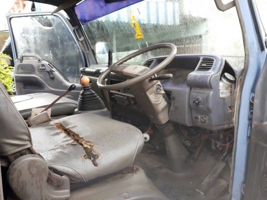 ขายด่วน ISUZU NQR 66LX เครื่อง4HF1 120 แรง สภาพสวยเครื่องเกียร์ดี คัชชีสวย ยางพร้อมใช้งาน เอกสารเล่ม