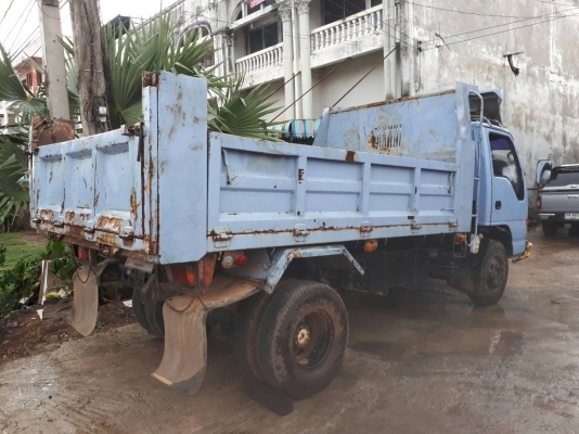ขายด่วน ISUZU NQR 66LX เครื่อง4HF1 120 แรง สภาพสวยเครื่องเกียร์ดี คัชชีสวย ยางพร้อมใช้งาน เอกสารเล่ม