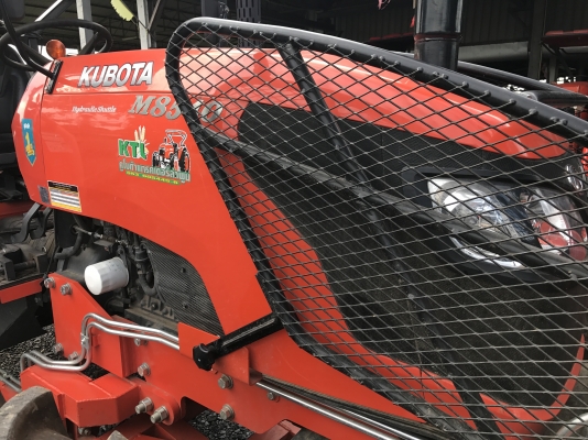 ขายรถไถคูโบต้า M8540(4WD)2เพลา สภาพเหมือนใหม่ ใช้แค่ตัดหญ้าในสวน ทำงาน362 ชั่วโมง  จดทะเบียนปีรถปี 58  ขายราคา 898,000 บาท อุปกรณ์ใบดันหน้าและผานไถบุกเบิก  สนใจโทร 081-9136451 , 087-8390653 ขอดูรูปเพิ่มเติมได้ทาง line:bow6451 ค่ะ  ราคาพร้อมจัดส่งฟรีค่ะ เล