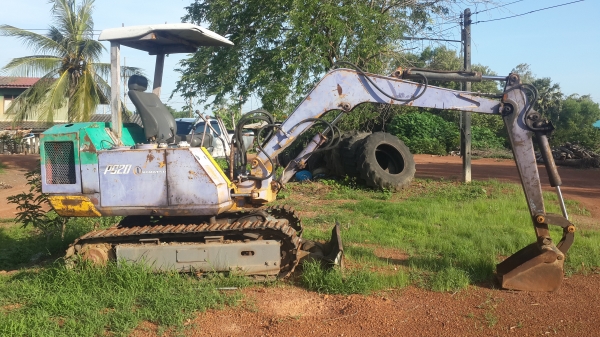 ขายKOMATSU PC20-3 ช่วงล่างทำมาใหม่