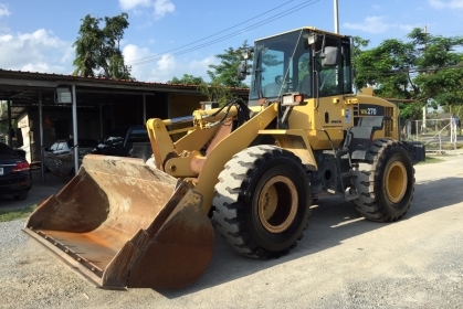 ขาย KOMATSU WA270-5 โทร.090-986-2521 อ๊อบ