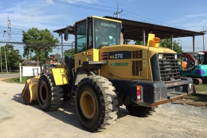 ขาย KOMATSU WA270-5 โทร.090-986-2521 อ๊อบ